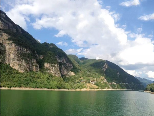 三峡